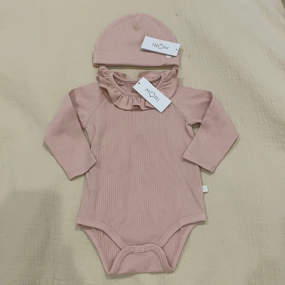 mori Other - Mori onesie and hat
